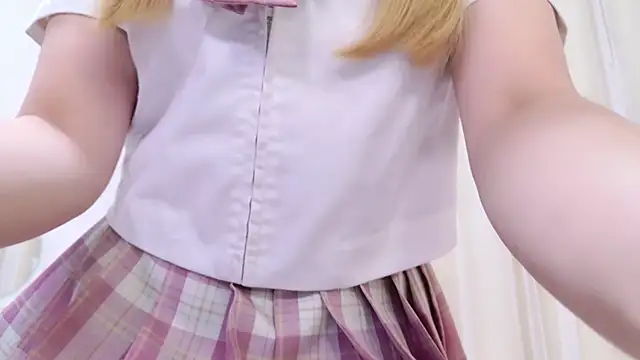 MAIKA pyon online show from 03.22.25