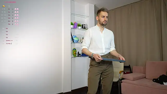 Snapshot of Alex_xxx chatting on 11.02.25 Alex xxx online show from 11.02.25