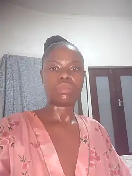 Luciouslips00 online show from 12.18.24