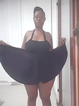 Luciouslips00 online show from 12.23.24