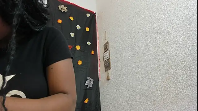 DeisyHarper online show from 04.15.26