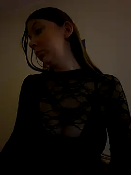 Mandispandis1 online show from 11.25.25