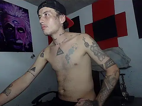 Snapshot of patrik_tattoo_ chatting on 05.21.26 patrik tattoo online show from 05.21.26