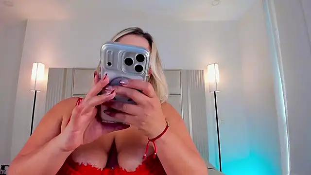 saraamiller  online show from 03.05.26