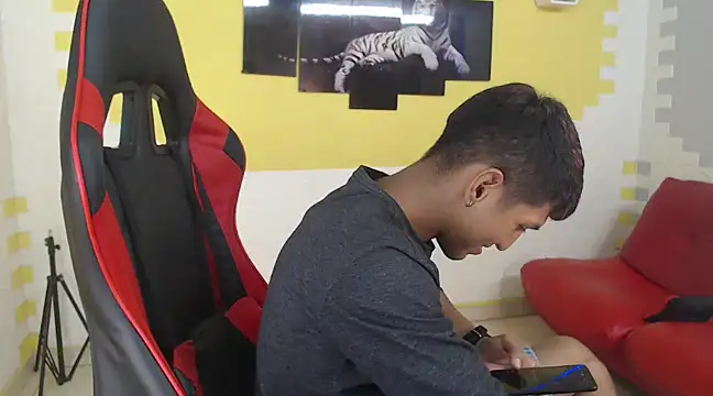 mau elixxx online show from 01.09.25