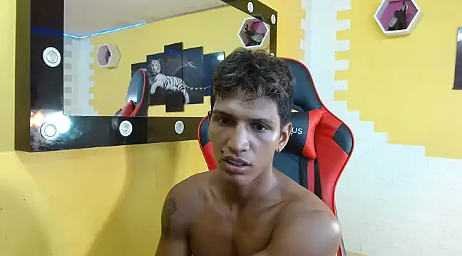 mau elixxx online show from 01.23.25