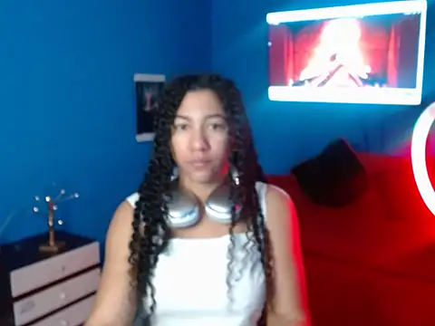 bellacrespalatina online show from 11.20.25