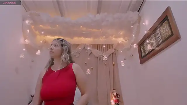 Lauu G online show from 12.05.24