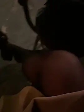 Jade Zephyra online show from 02.15.25