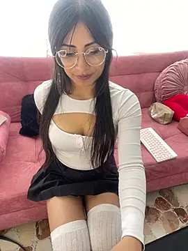 Jade Zephyra online show from 03.02.26