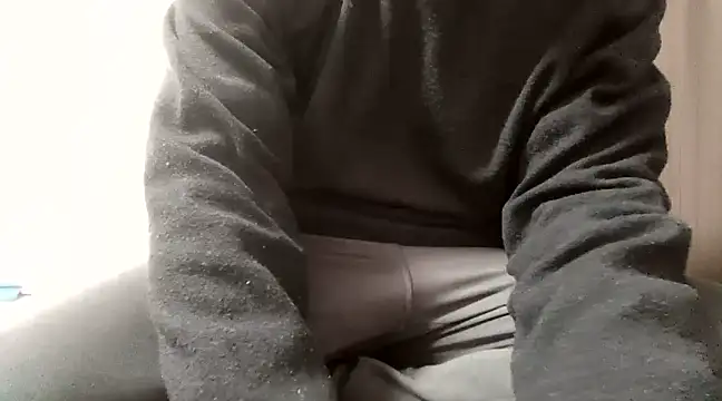 YU-KI00 online show from 03.08.25