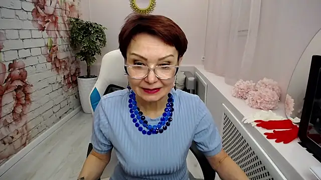 Snapshot of Cutie_Asya chatting on 02.03.25 Cutie Asya online show from 02.03.25