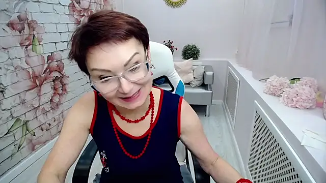 Snapshot of Cutie_Asya chatting on 02.06.25 Cutie Asya online show from 02.06.25