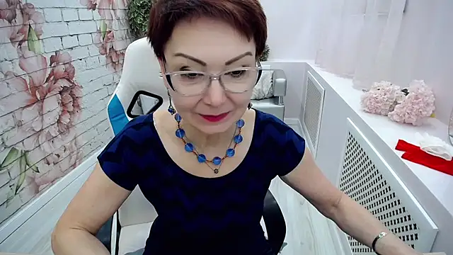 Snapshot of Cutie_Asya chatting on 02.20.25 Cutie Asya online show from 02.20.25
