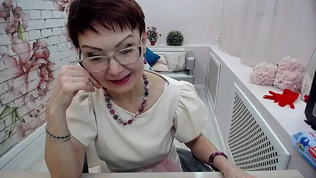 Snapshot of Cutie_Asya chatting on 02.26.25 Cutie Asya online show from 02.26.25