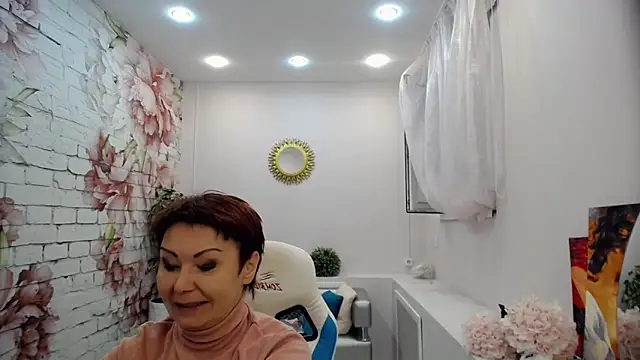 Snapshot of Cutie_Asya chatting on 11.11.25 Cutie Asya online show from 11.11.25