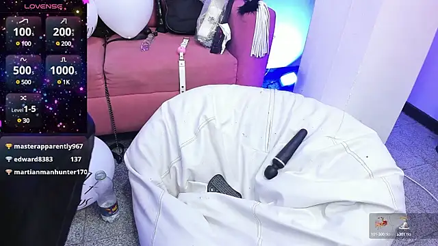 Snapshot of blackberrys_ chatting on 02.15.25 blackberrys  online show from 02.15.25