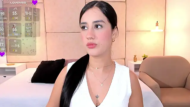 Amiirra  online show from 03.13.25