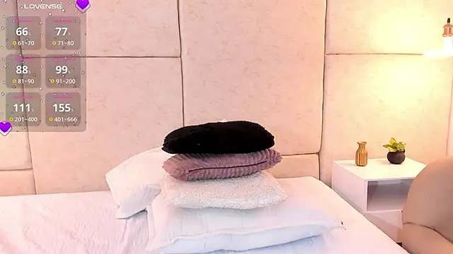 Amiirra  online show from 03.15.25