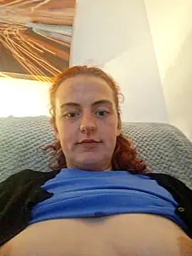 ENGLISHEMILY 69 online show from 04.27.26