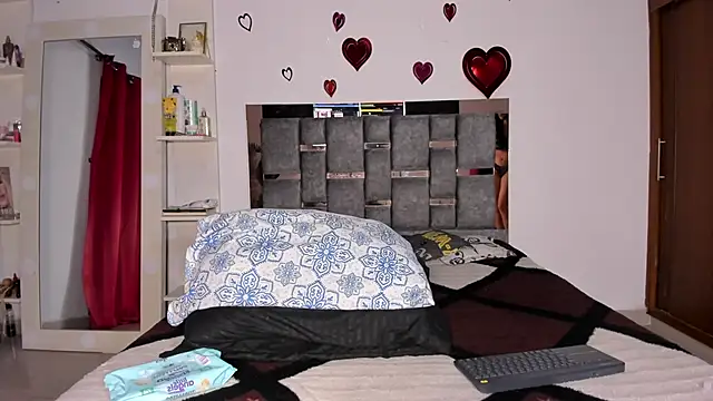 Carol M8 online show from 03.01.25