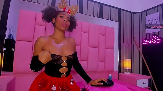 Brithanyslim online show from 12.19.24