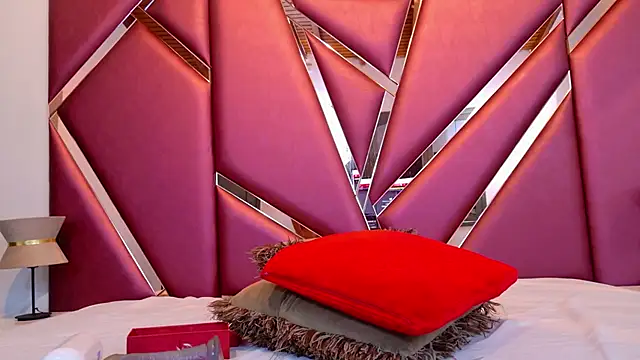 Snapshot of RebecaRelish chatting on 03.14.25 RebecaRelish online show from 03.14.25