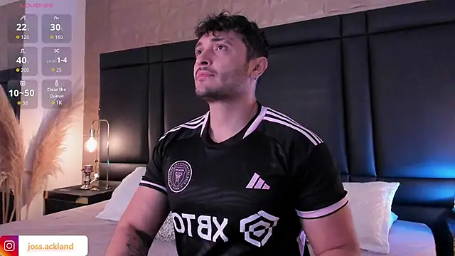 JossAckland online show from 11.23.25