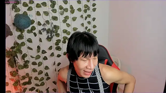 Snapshot of odelei chatting on 03.04.26 odelei online show from 03.04.26