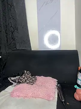 chiquimaturesexy online show from 03.20.26