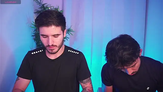 Tony Wylie online show from 12.17.25