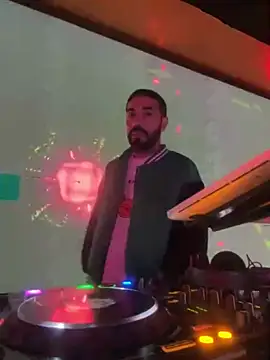 Snapshot of djtimka chatting on 10.12.25 djtimka online show from 10.12.25