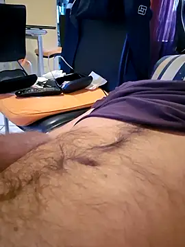 1talianBeutifulCock online show from 02.18.26