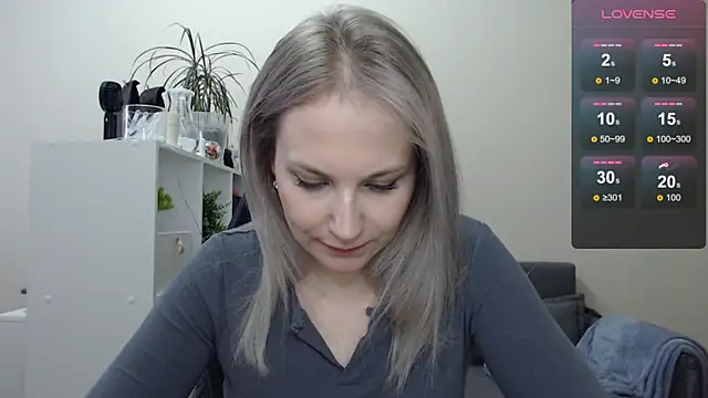 Snapshot of Sunny_bunny6 chatting on 01.09.25 Sunny bunny6 online show from 01.09.25