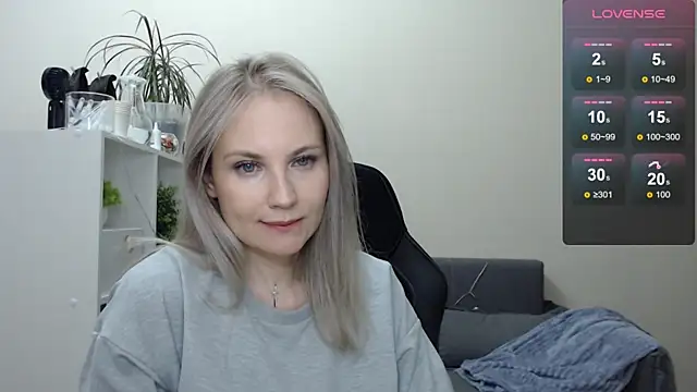 Snapshot of Sunny_bunny6 chatting on 01.10.25 Sunny bunny6 online show from 01.10.25