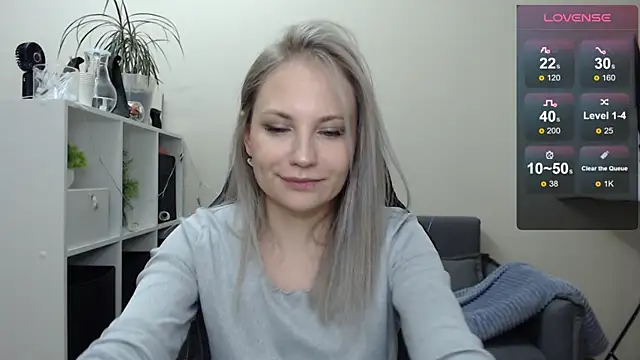 Snapshot of Sunny_bunny6 chatting on 01.12.25 Sunny bunny6 online show from 01.12.25