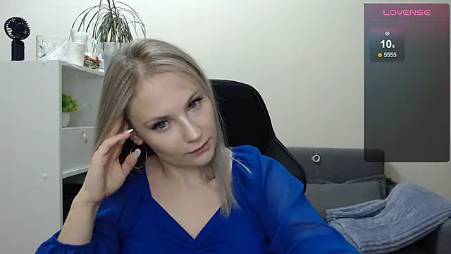 Snapshot of Sunny_bunny6 chatting on 01.21.25 Sunny bunny6 online show from 01.21.25