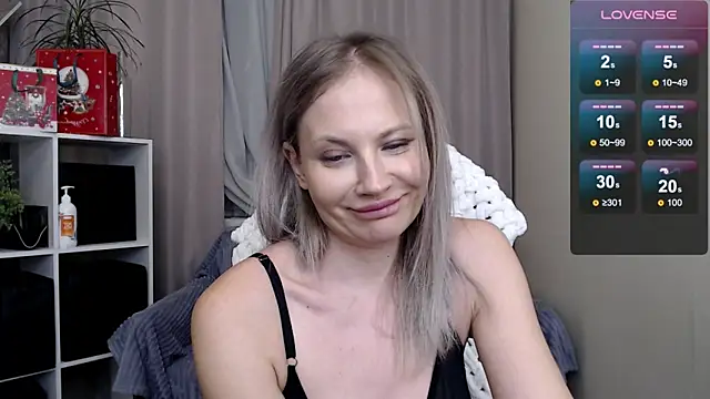 Snapshot of Sunny_bunny6 chatting on 02.02.26 Sunny bunny6 online show from 02.02.26