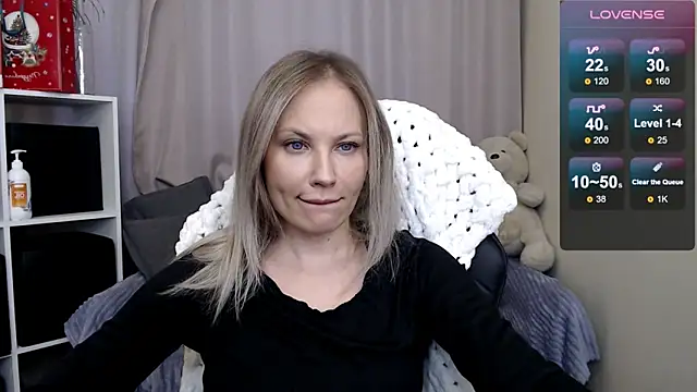 Snapshot of Sunny_bunny6 chatting on 02.03.26 Sunny bunny6 online show from 02.03.26