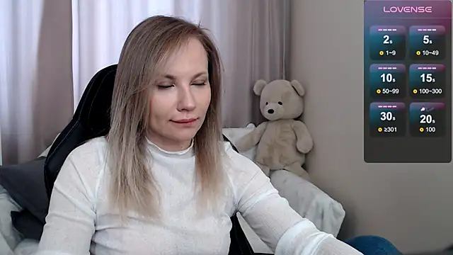 Snapshot of Sunny_bunny6 chatting on 03.06.26 Sunny bunny6 online show from 03.06.26