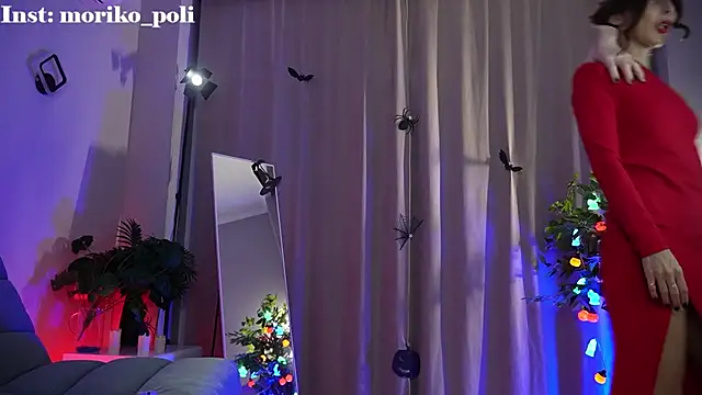  Moriko  online show from 10.31.25