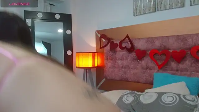 vennuss 89 online show from 03.10.25