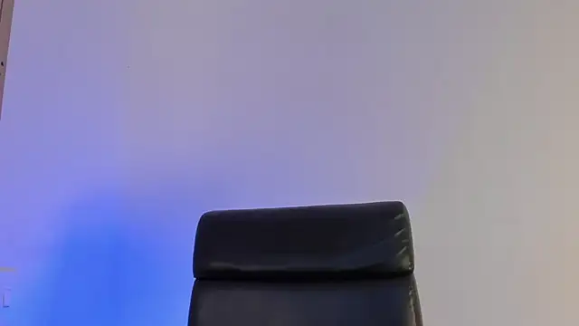 Snapshot of sarah_pierce chatting on 09.13.25 sarah pierce online show from 09.13.25