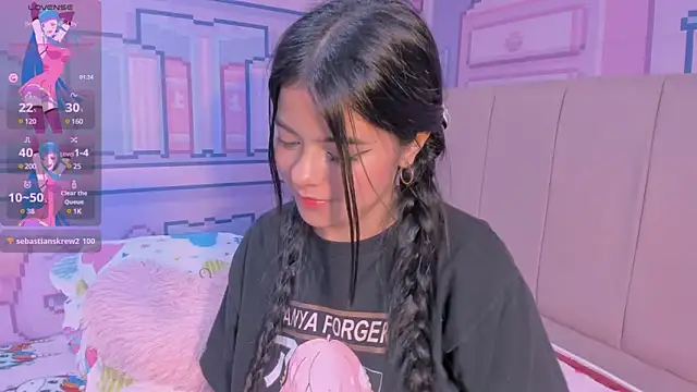 Snapshot of _18alice chatting on 03.05.25 18alice online show from 03.05.25