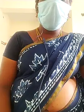 Snapshot of Preethytamilsexy chatting on 06.20.26 Preethytamilsexy online show from 06.20.26