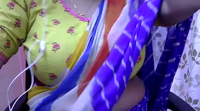 Riya riyaa online show from 12.13.24