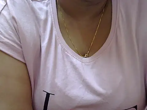 Riya riyaa online show from 12.31.24