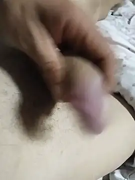 uelytom online show from 11.27.25