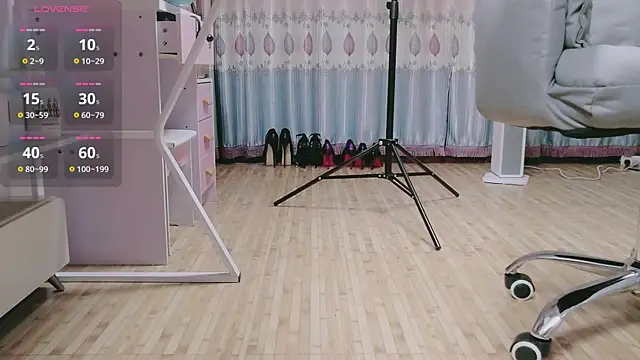 Mimiki-oo online show from 02.14.26