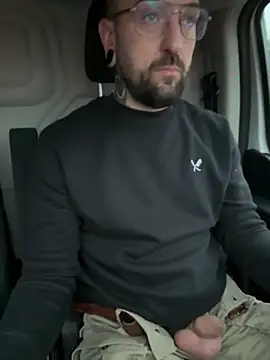 Snapshot of _Haptic_ chatting on 12.12.24 Haptic online show from 12.12.24